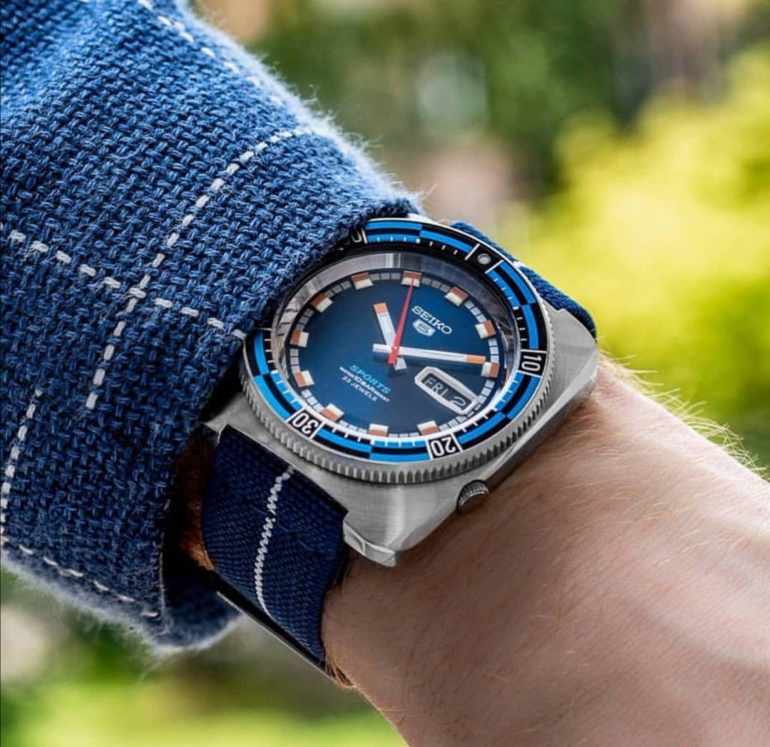 Blue with White Stripe (6903641800791)