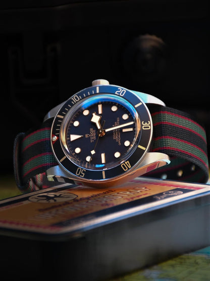 Original Vintage Bond from Goldfinger 16mm/ 18mm/ 20mm - Mafia Strap